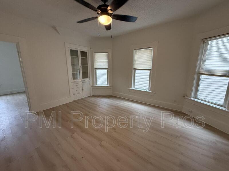 Milwaukee Condo: 507 N 20th St