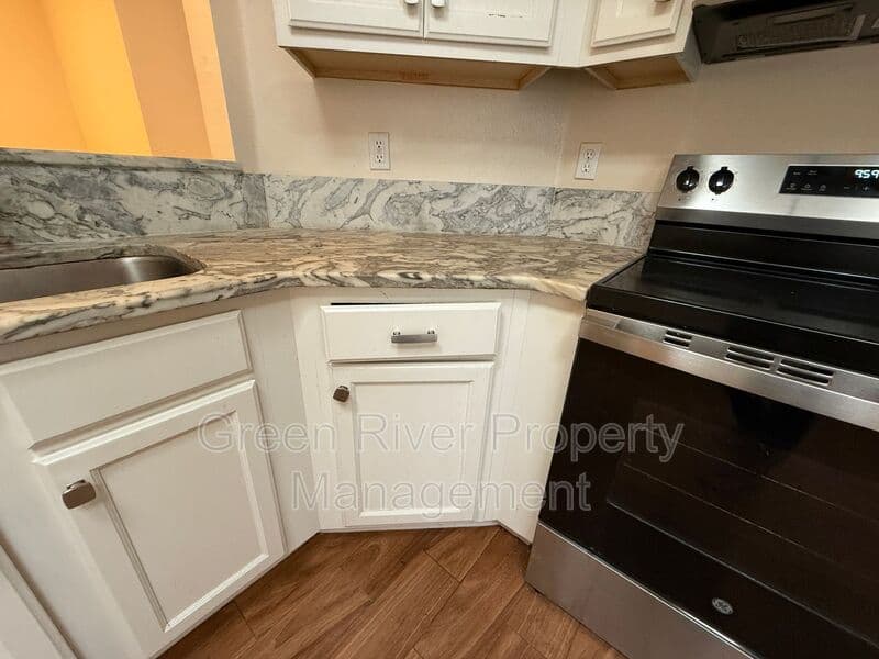 Fleming Island House: 1800 Green Springs Circle