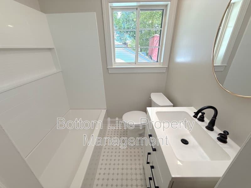 Charlotte Condo: 1720 Garden Terrace