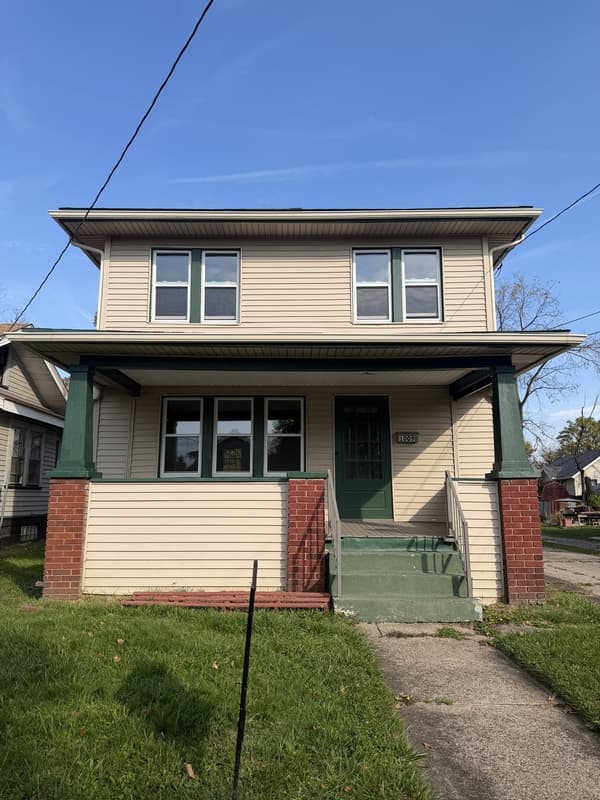 Akron House: 1009 Pardee Avenue