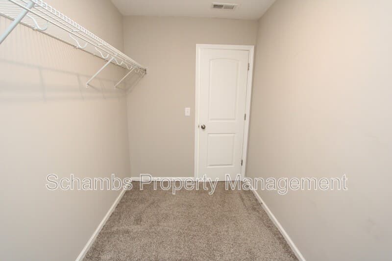 Morrisville House: 1043 Myers Point Dr