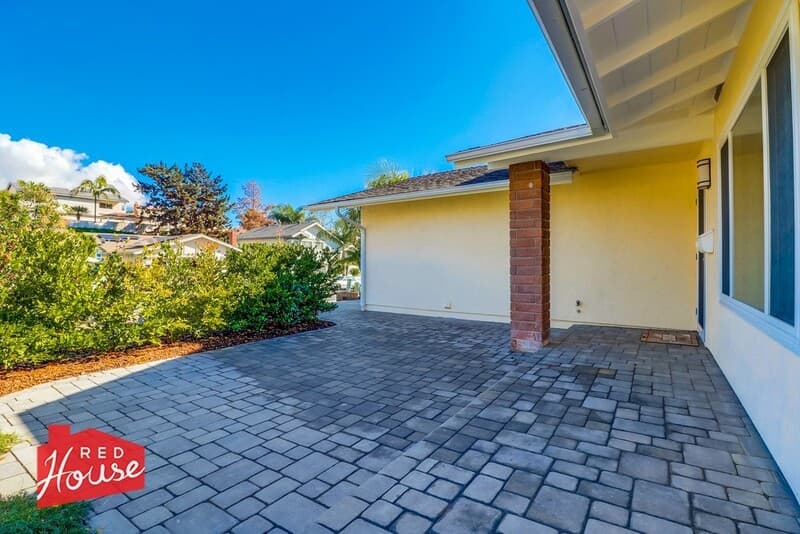 San Diego House: 4610 Leathers St.