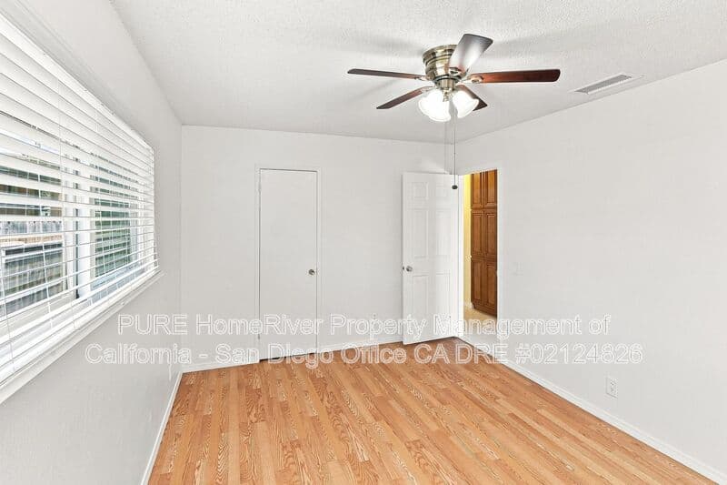 Spring Valley House: 640 Felicita Ave