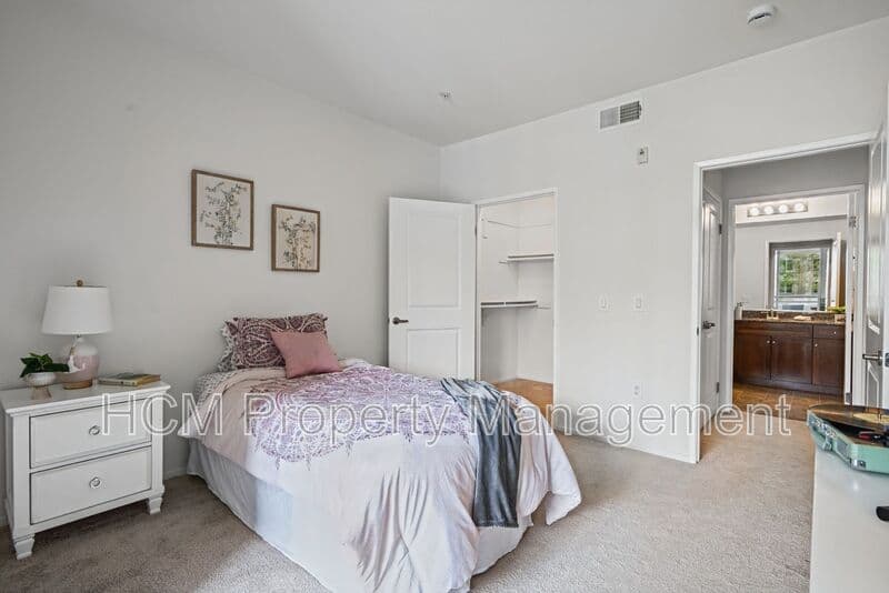 Irvine House: 2205 Scholarship