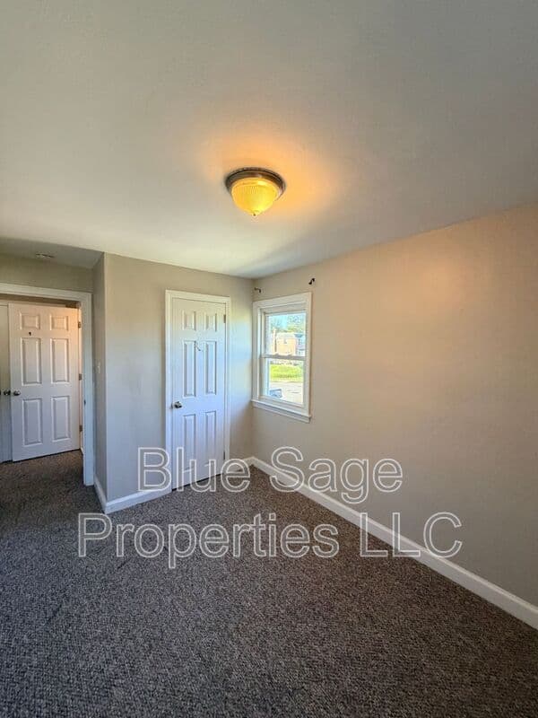 Ridley Park Townhome: 600 Michell St