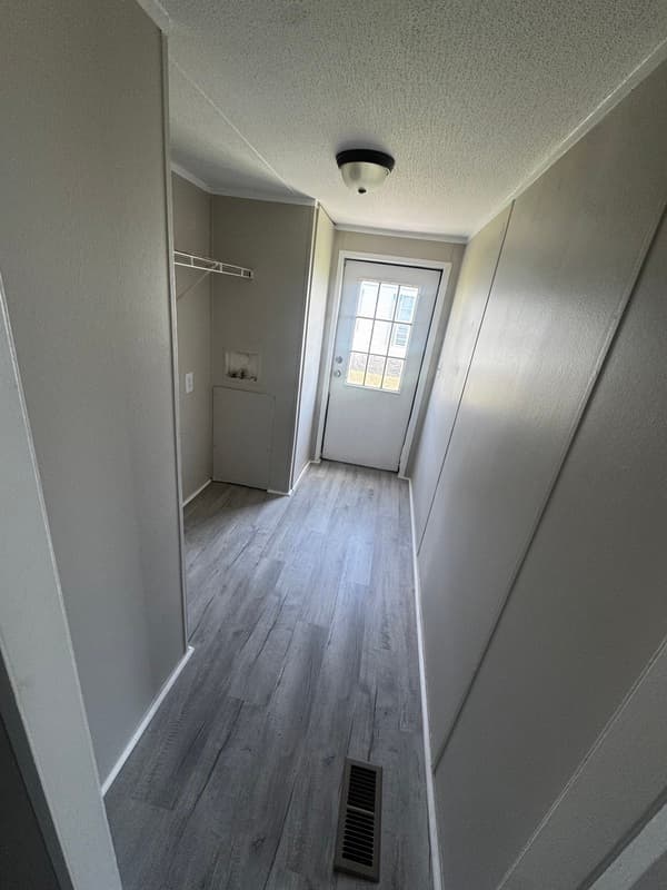 Fayetteville House: 417 Starlit Drive