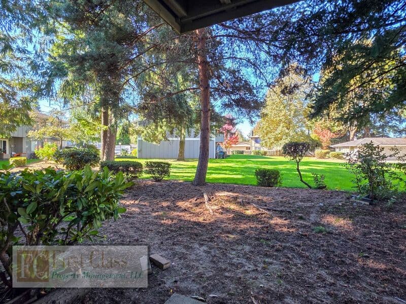 PORTLAND Condo: 1370 NE 186TH AVE