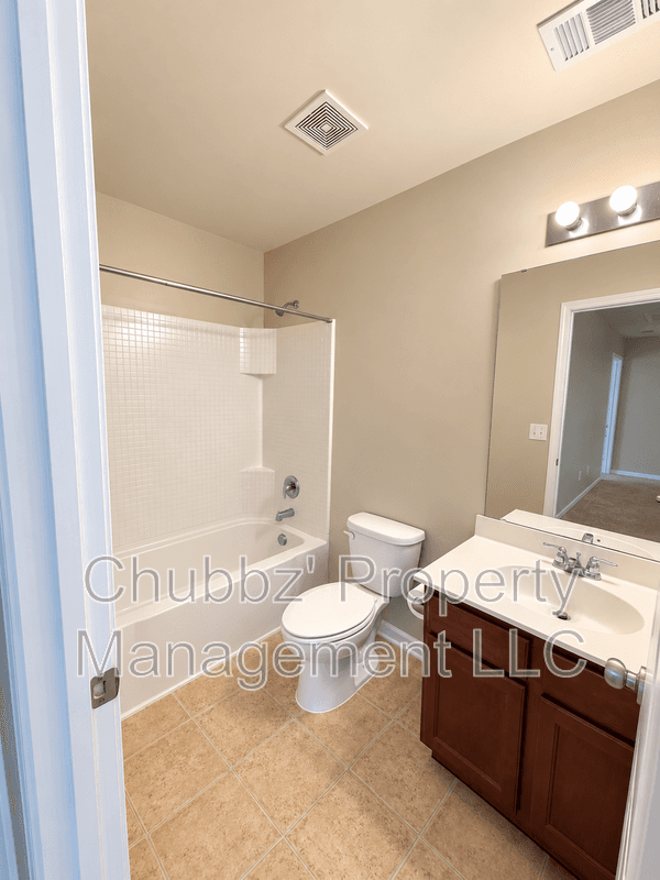 Beaufort House: 36 Catawba Way
