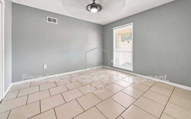 Memphis House: 5361 Timberdale Avenue