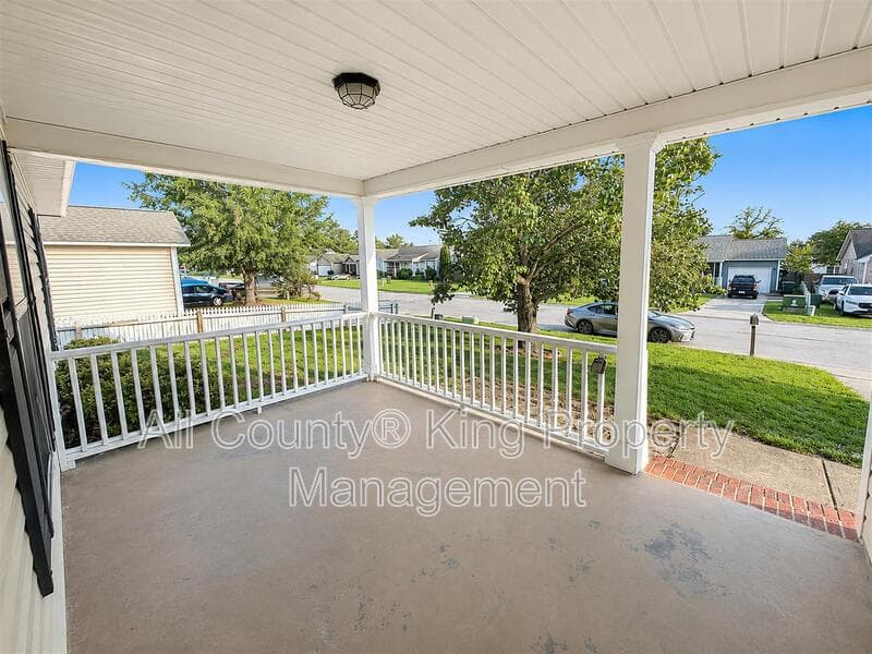 Hope Mills House: 3832 Softwind Lane
