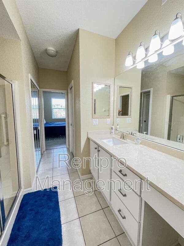 Venice Condo: 1802 Auburn Lakes