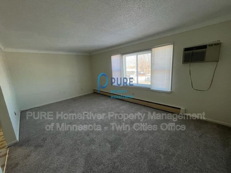Saint Paul Apartment: 840 Beech St