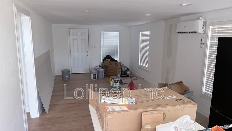 Houston House: 2615 Sam Wilson St