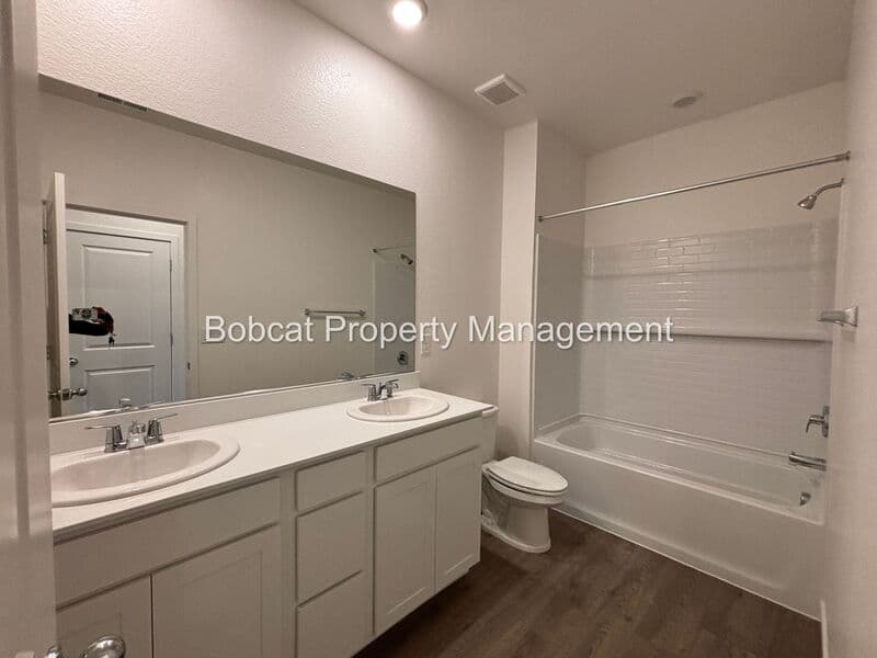 Carson City Townhome: 839 Centerville St