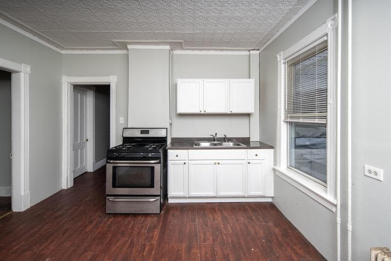 Troy Condo: 13 112th Street - Unit 1