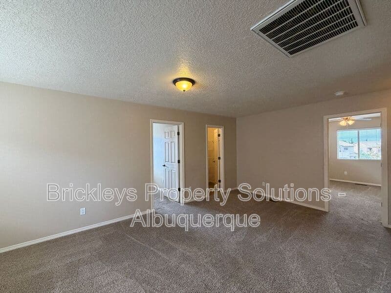 Albuquerque House: 1904 Busher St. SE