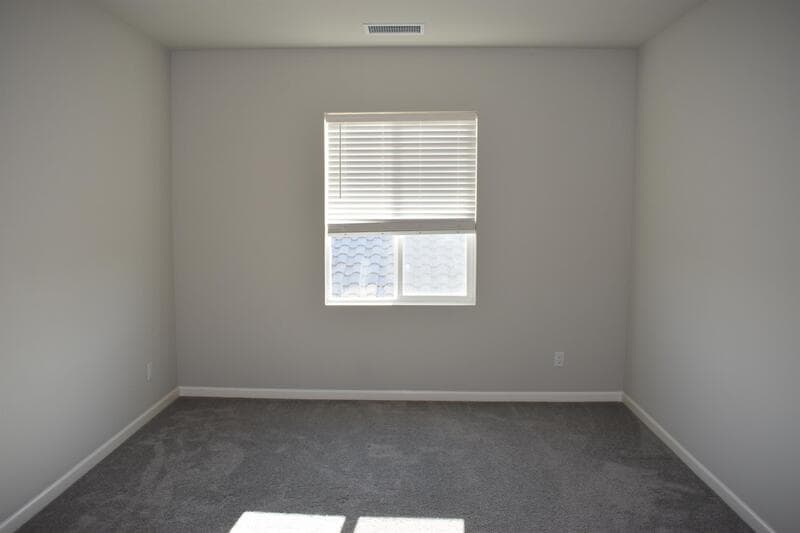 Madera House: 610 Wood Crest Avenue