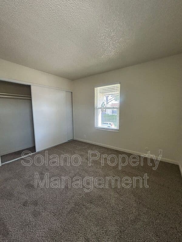 Fairfield Condo: 766 E. Tabor Ave.