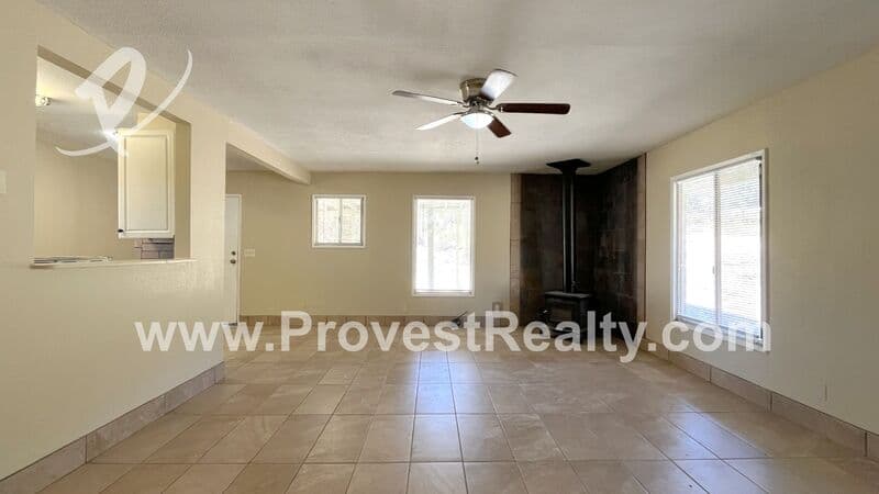Pinon Hills House: 2300 Rattlesnake Gulch Rd