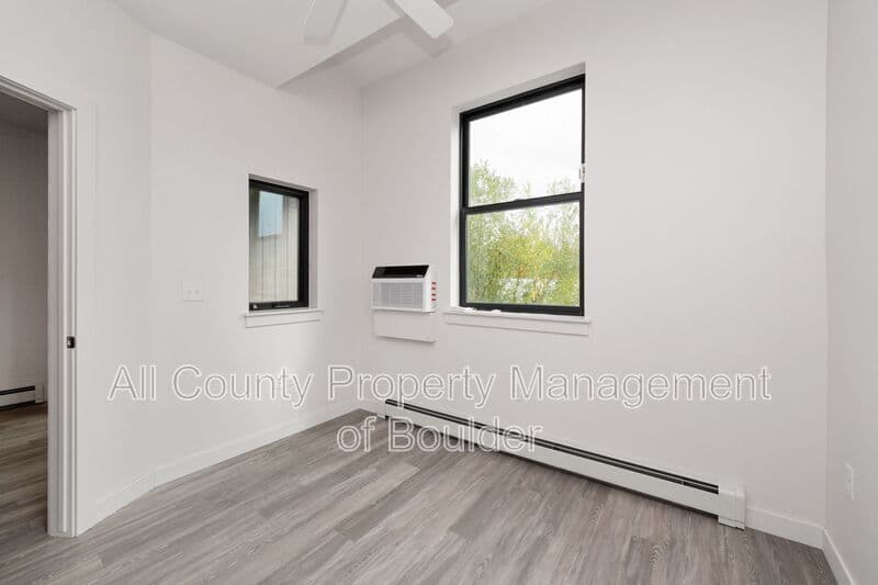 Boulder Condo: 2301 Pearl St