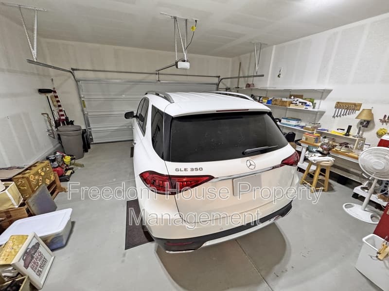 Pahrump House: 5245 East La Campana Drive