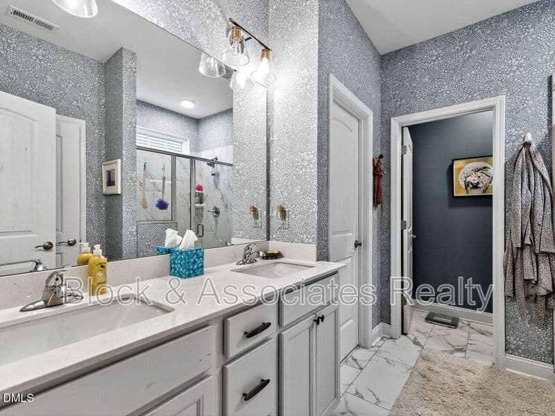Youngsville House: 405 Hickory Run Lane