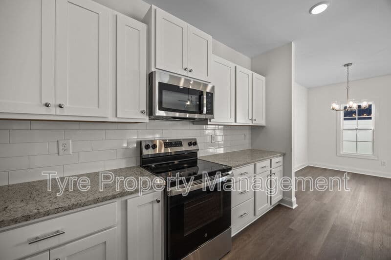 Greenville Townhome: 1904 Newbury Way