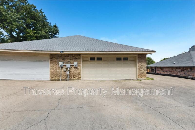 Fort Worth Condo: 7806 Laver Ct