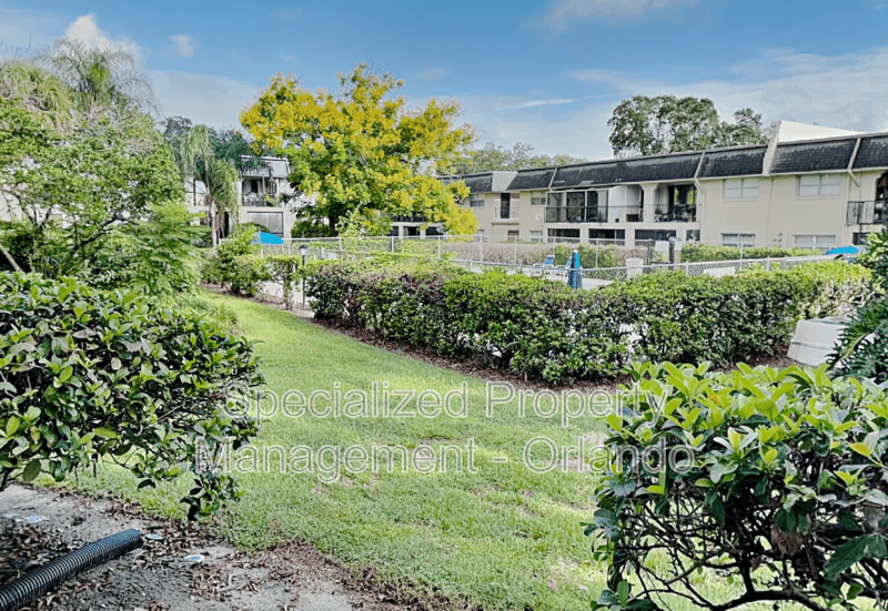 Altamonte Springs Condo: 613 E San Sebastian Ct