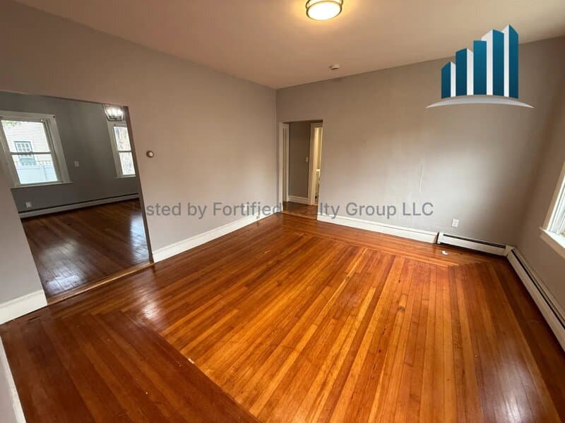 Fall River Condo: 73 Brown St