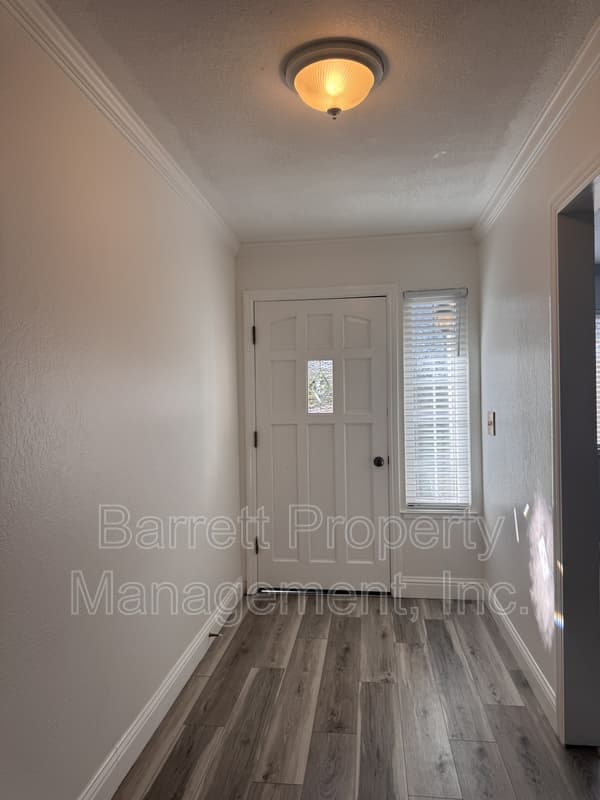 Penn Valley House: 14135 Lodgepole Drive