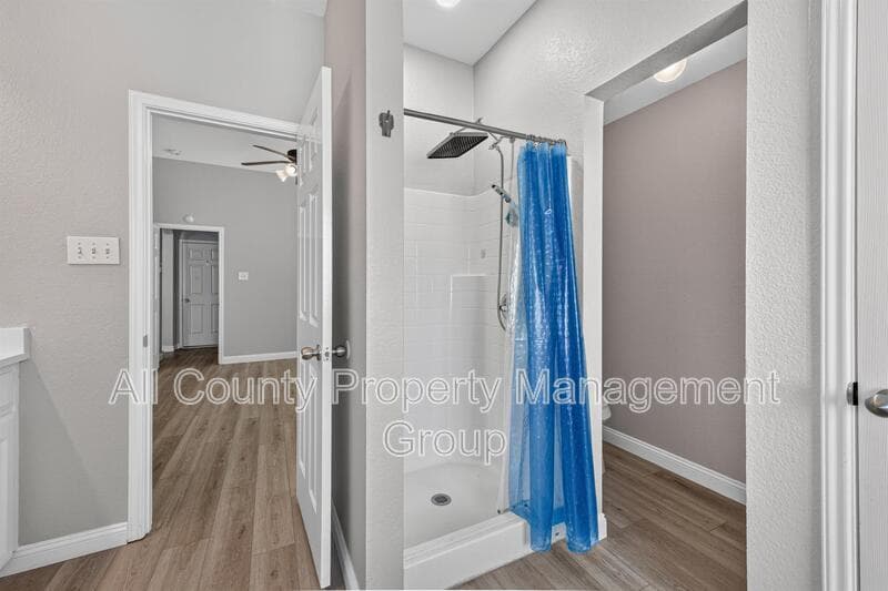 Fort Worth House: 8205 Mule Deer Run