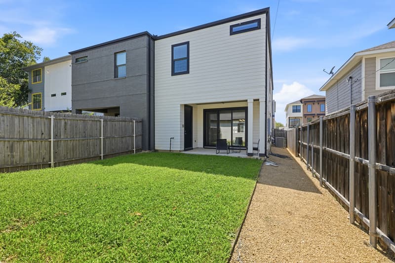 Fort Worth House: 3205 Forest Park Boulevard - 1
