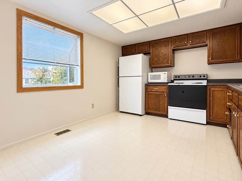 Aurora Townhome: 13574 E Evans Ave