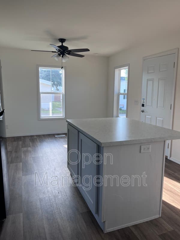 Ankeny House: 2301 Southwest Oralabor Road