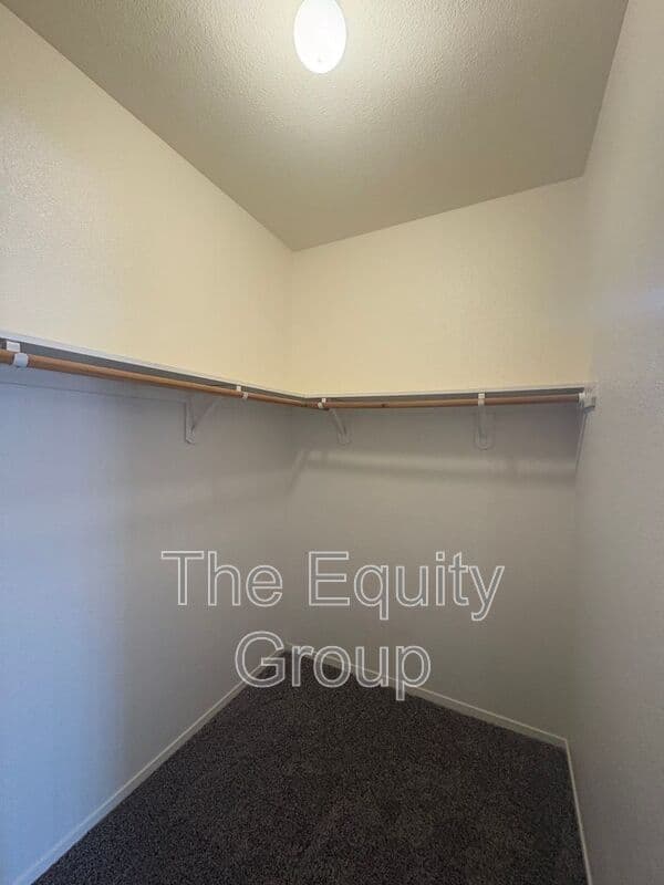 Tulare House: 1515 Cottage Grove Ave