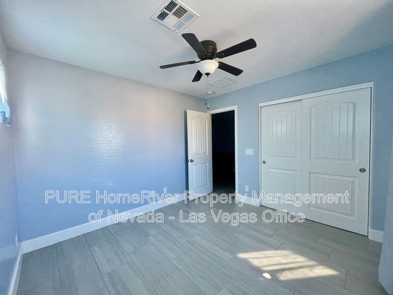 Las Vegas House: 8971 Whitten Park Ave