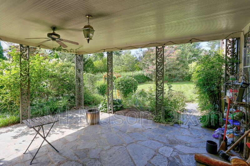 Baltimore House: 5304 Springlake Way