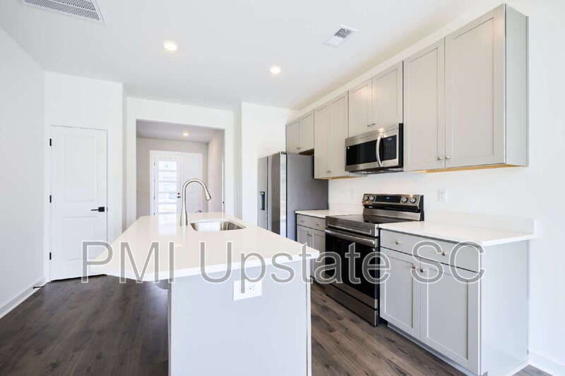 Spartanburg Townhome: 1290 Westgate Village Drive
