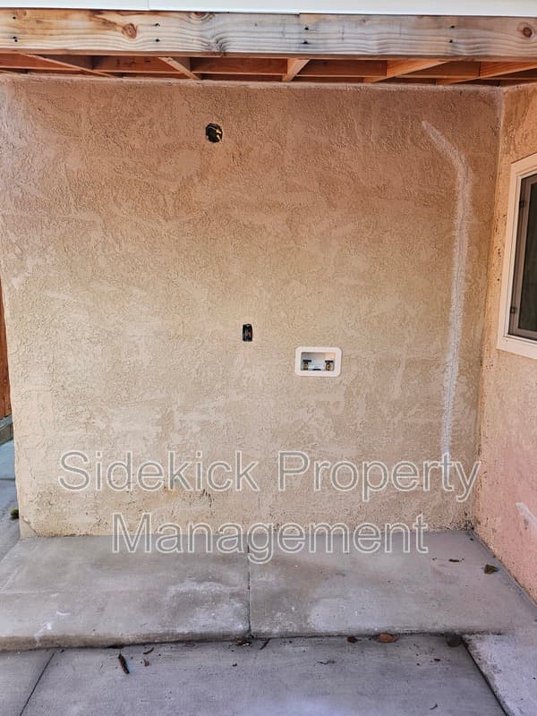 Los Angeles House: 5009 Wadena St