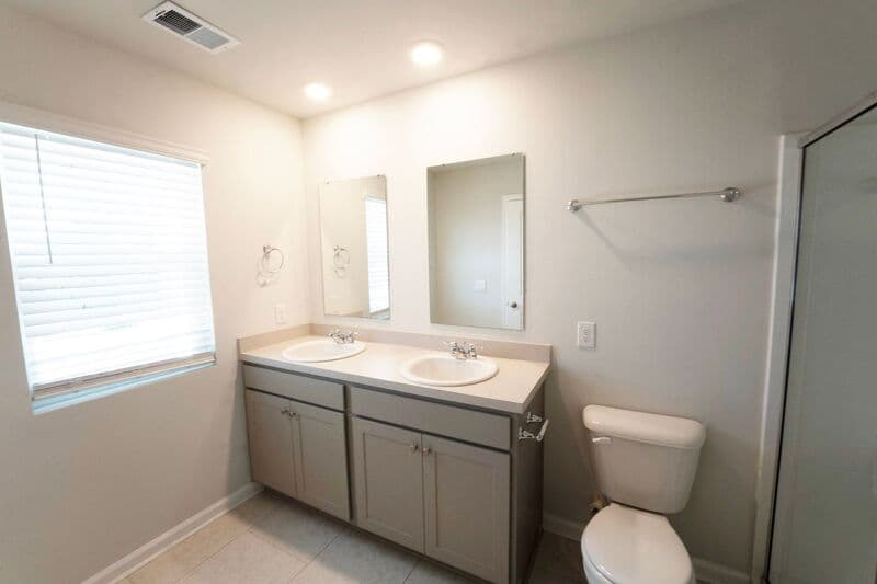 Port Wentworth House: 8J Crabapple Circle