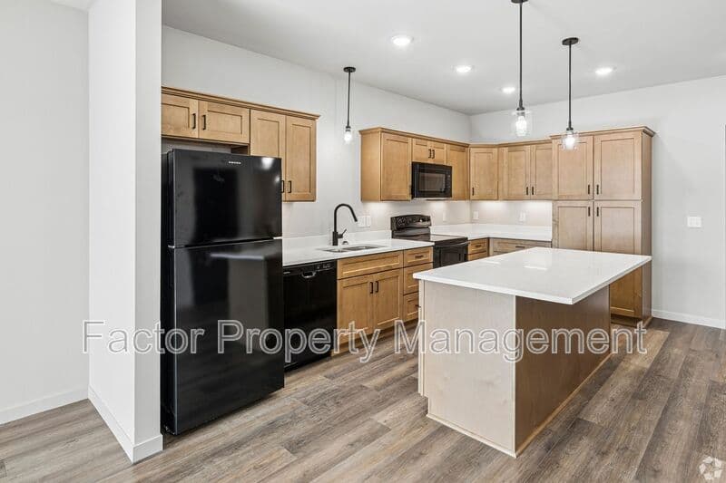 North Mankato Condo: 340 Webster Ave