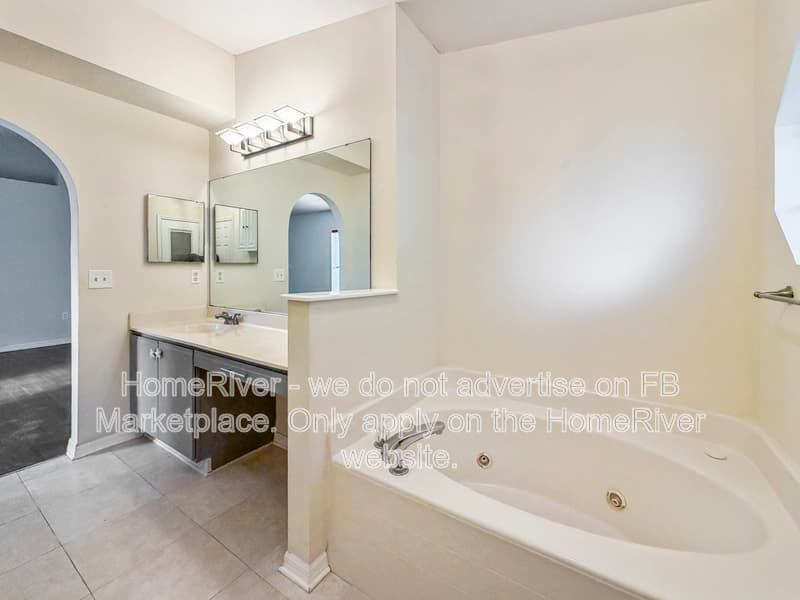 Port Saint Lucie House: 501 SW Deer Run