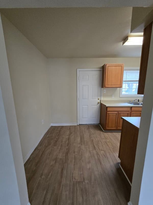 Richmond Townhome: 1707 Chicago Ave