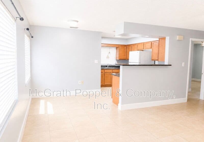 Lakeland Condo: 7702 Chase Rd