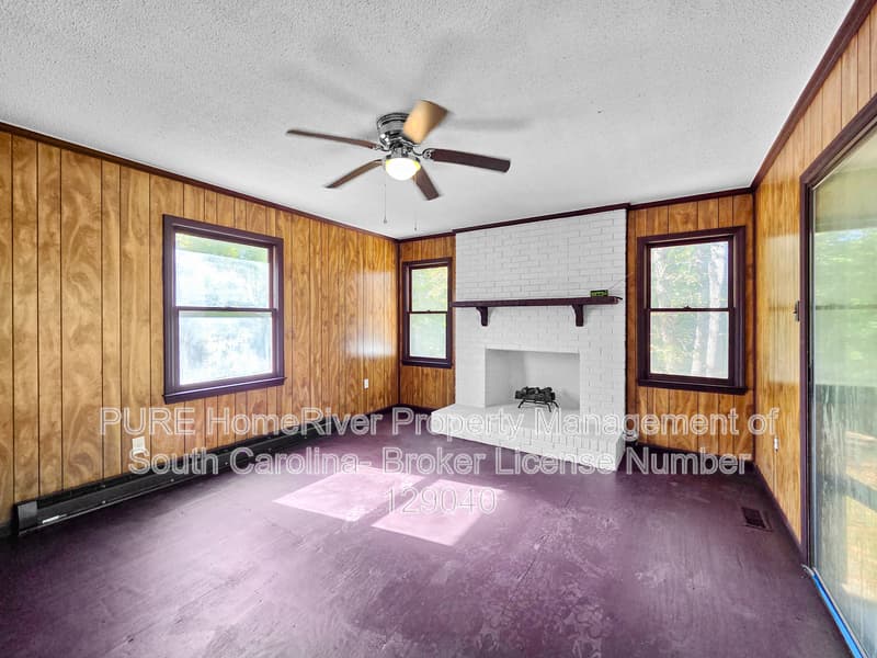 Rock Hill House: 910 Jefferson Ave