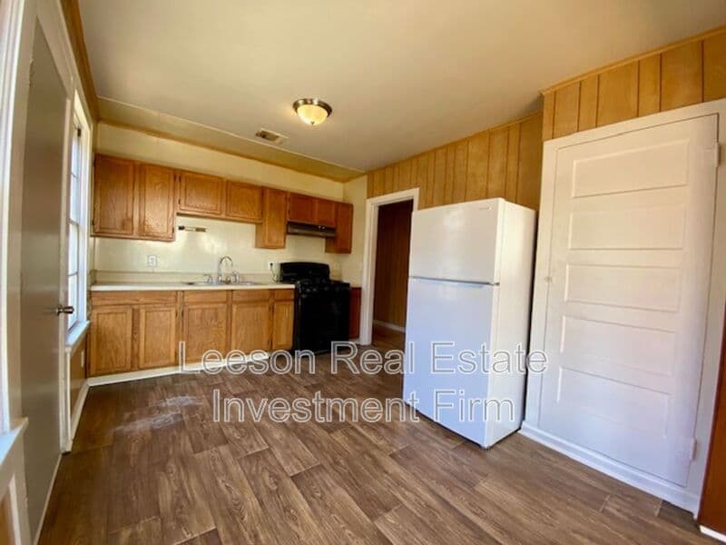 Bossier City House: 547 Wyche St.