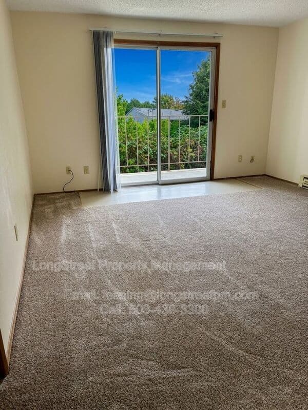 Corvallis Apartment: 1250 SW E Ave