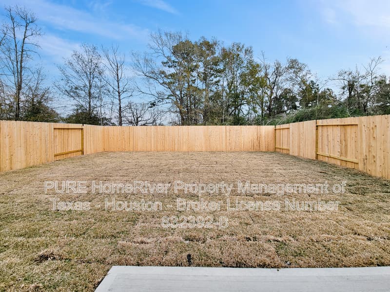 Porter House: 20879 Wildbird Cherry Lane