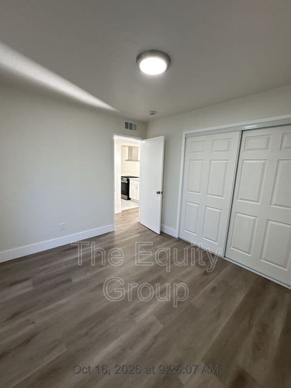 Visalia House: 3515 W Campus Ave -1